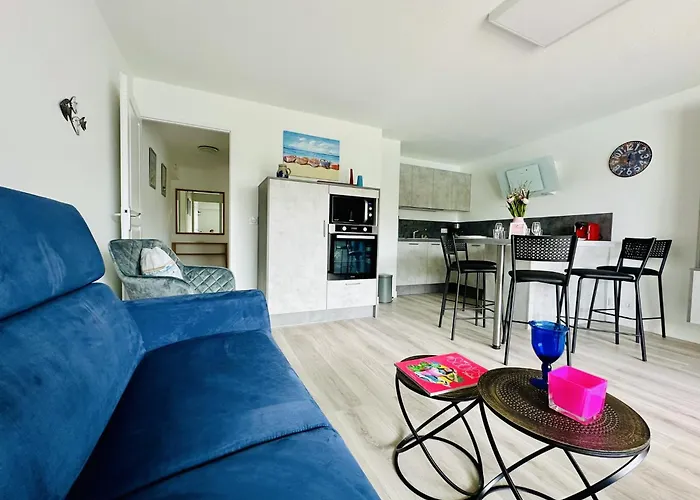 Charmant Appartement Renove 6 Personnes Les Sables